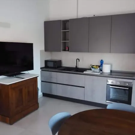 Bilocale In Vista Con Piscina Apartment Polpenazze del Garda