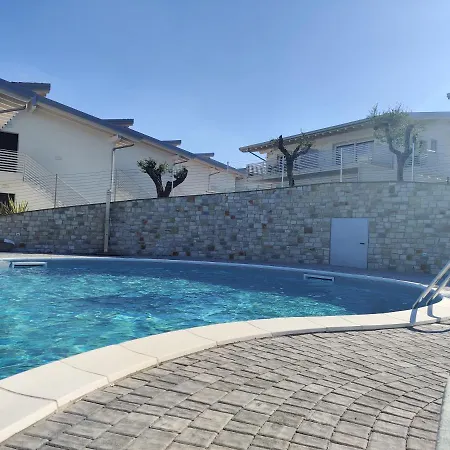 Bilocale In Vista Con Piscina * ポルペナッツェ・デル・ガルダ