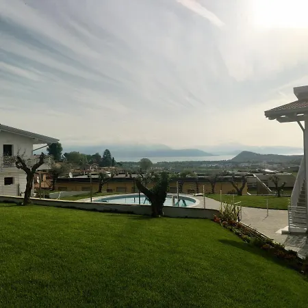Bilocale In Vista Con Piscina * Polpenazze del Garda