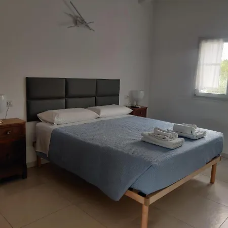 Bilocale In Vista Con Piscina Polpenazze del Garda